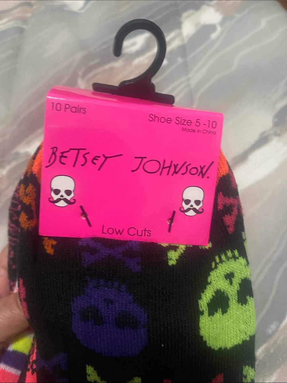 Betsey Johnson 10 pack No-Show Socks with Skull, striped & solid Patterns NWT - Picture 3 of 5